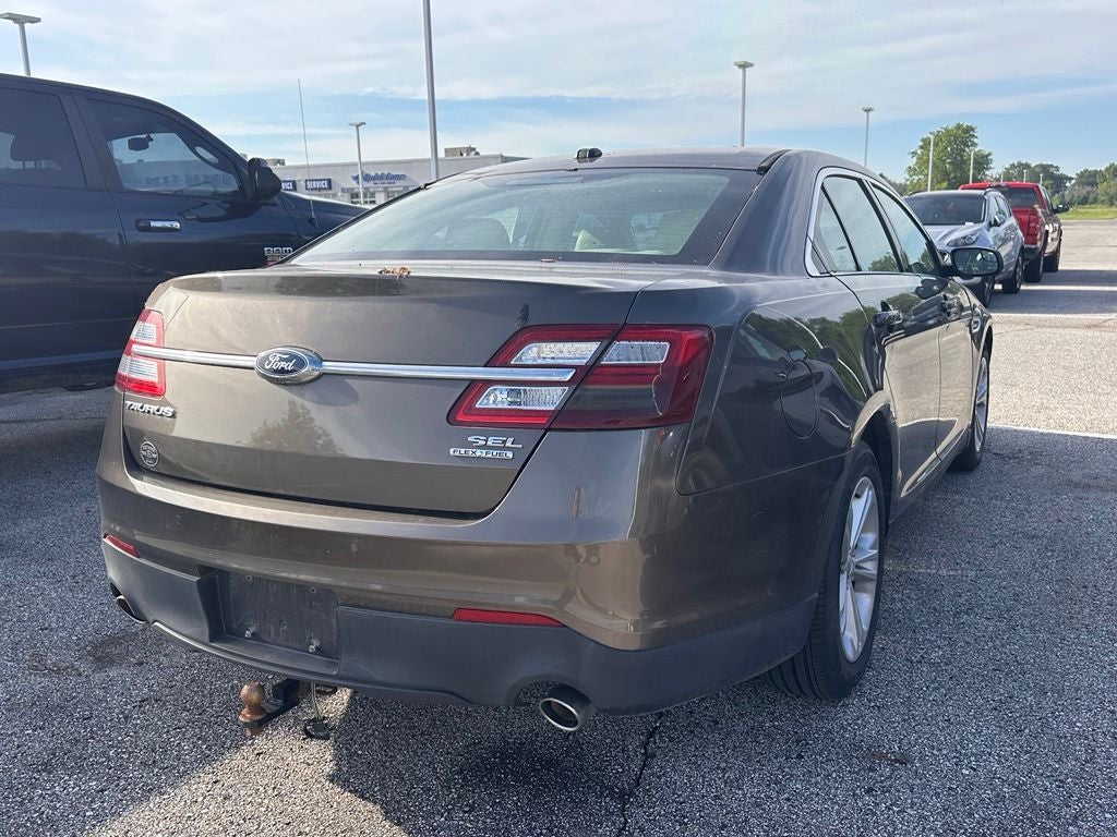2015 Ford Taurus — interior view