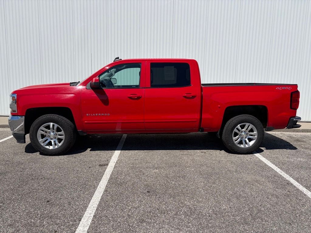2017 Chevrolet Silverado 1500 — rear three-quarter view