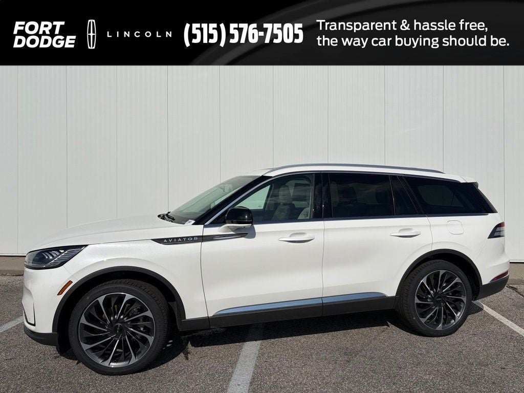 2026 Lincoln Aviator Reserve I in Pristine White Metallic Tri-Coat — front three-quarter view