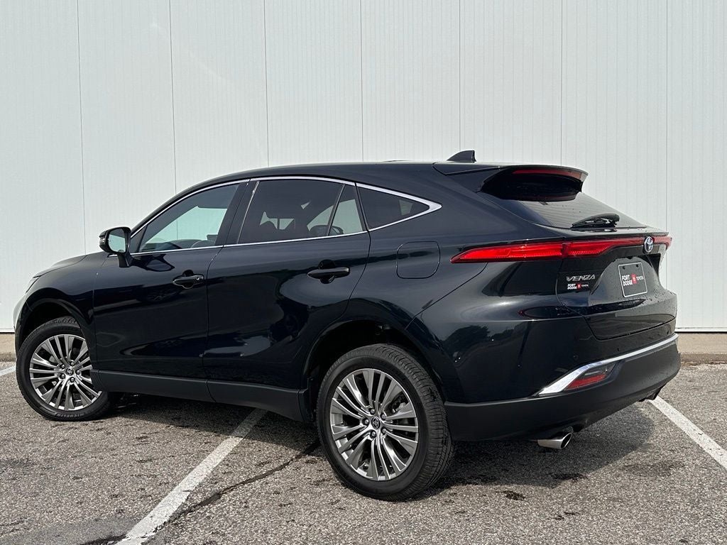 2024 Toyota Venza — detail view